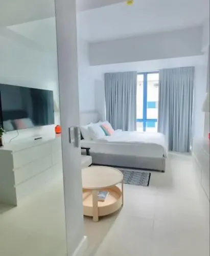 Scandinavian In 38 Park Avenue *
