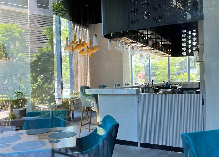 Scandinavian In 38 Park Avenue *